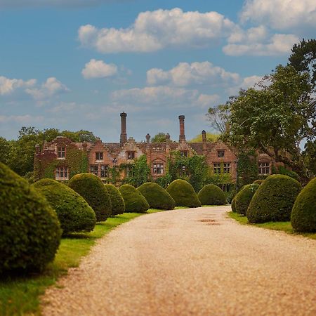 Seckford Hall Hotel & Spa Woodbridge Exterior foto